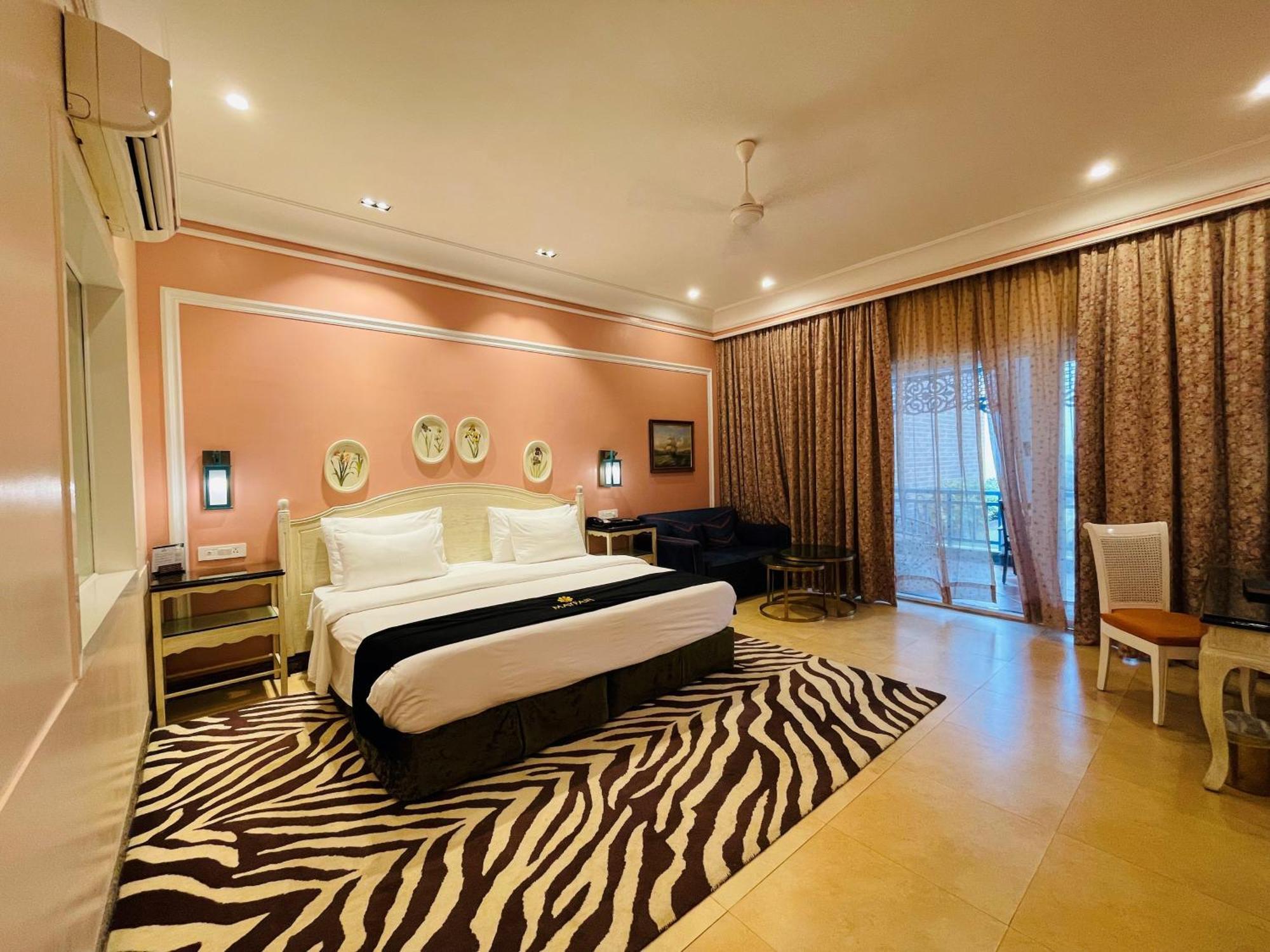 Mayfair Palm Beach Resort Gopālpur Exterior foto